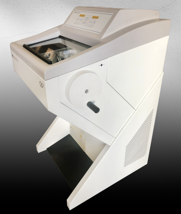 Used cryostat by Avantik QS11 refurbished by IMEB Inc.